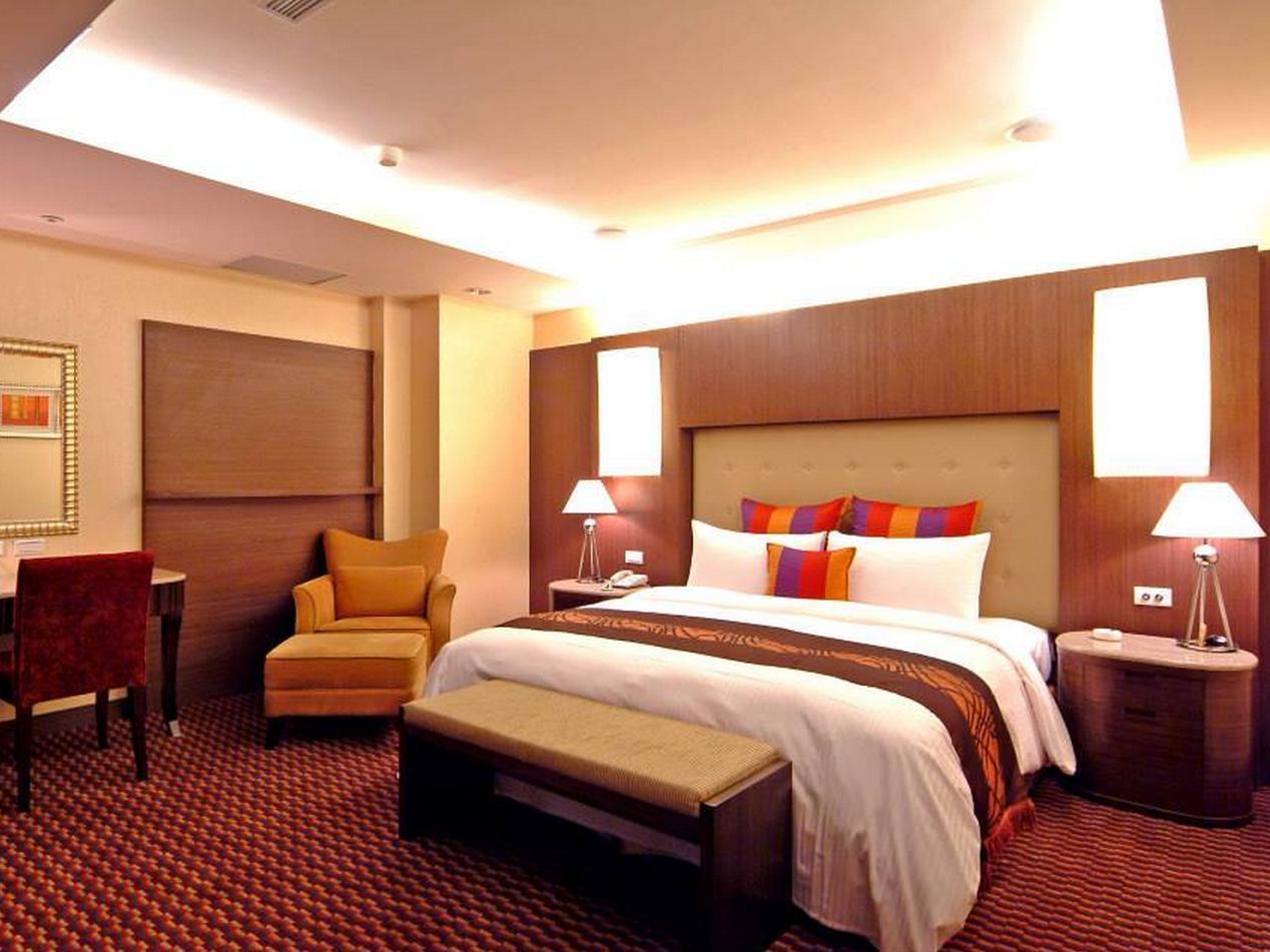 Jingan Classic Inn Джунхъ Екстериор снимка
