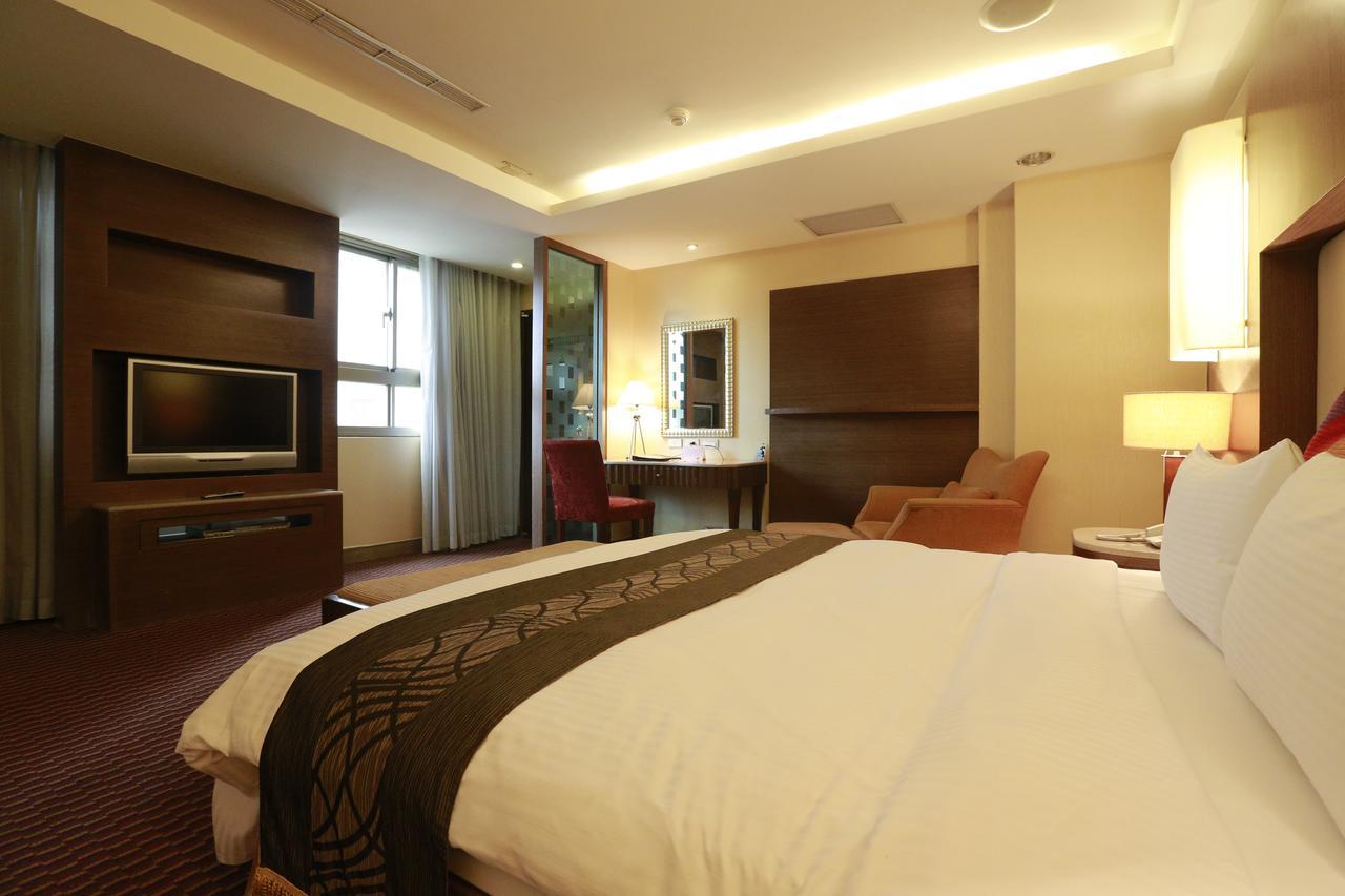 Jingan Classic Inn Джунхъ Екстериор снимка
