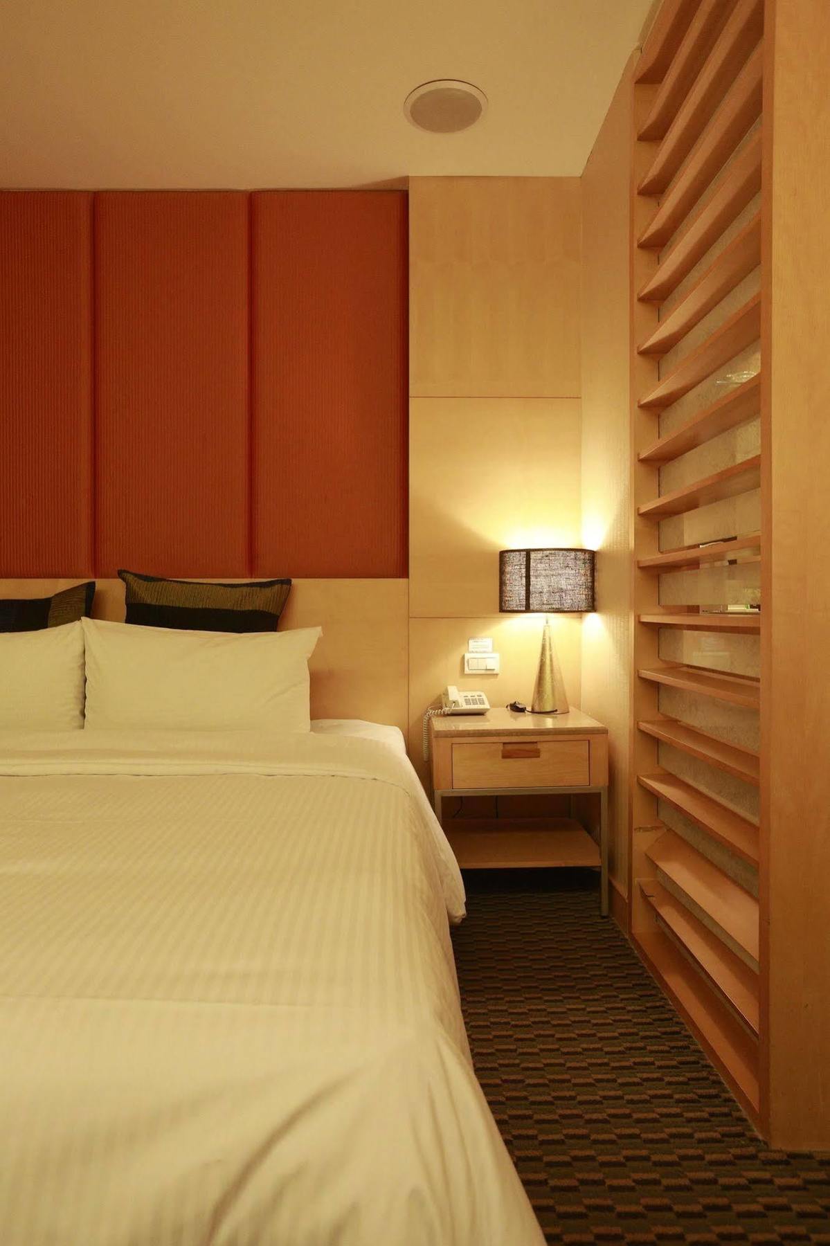 Jingan Classic Inn Джунхъ Екстериор снимка